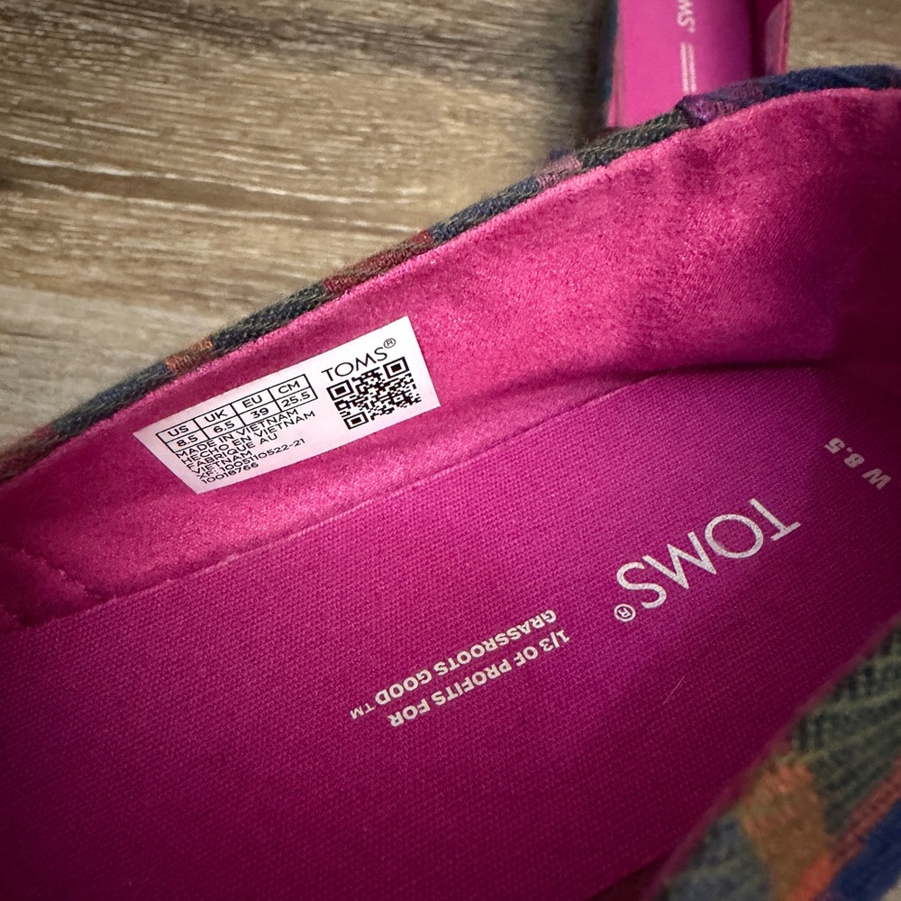 TOMS Women's Alpargata Dark Fuschia Plaid Bow Loafer Flats, Size 8.5 - Picture 3 of 6